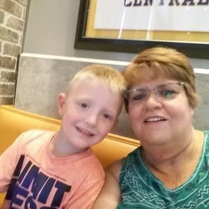 Meet your Posher, Diana